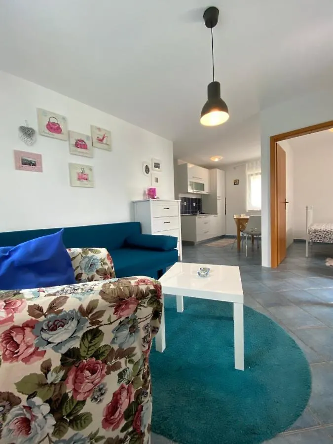 Apartment Lara Rab Town