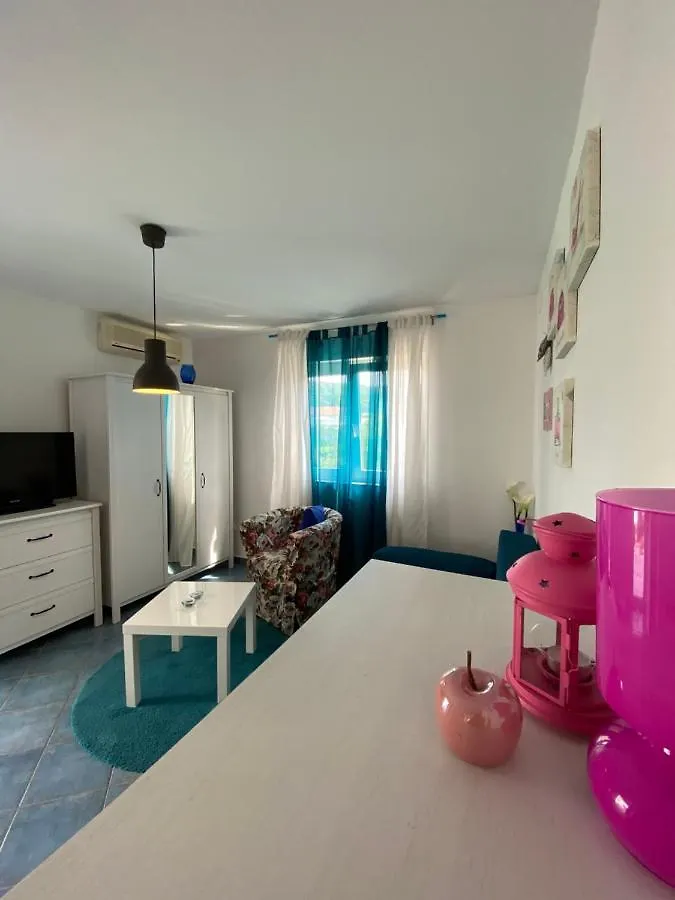 Apartment Lara Rab Town 0*,  Chorvatsko