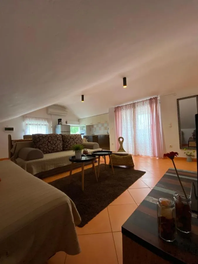 Apartment Lara Rab Town